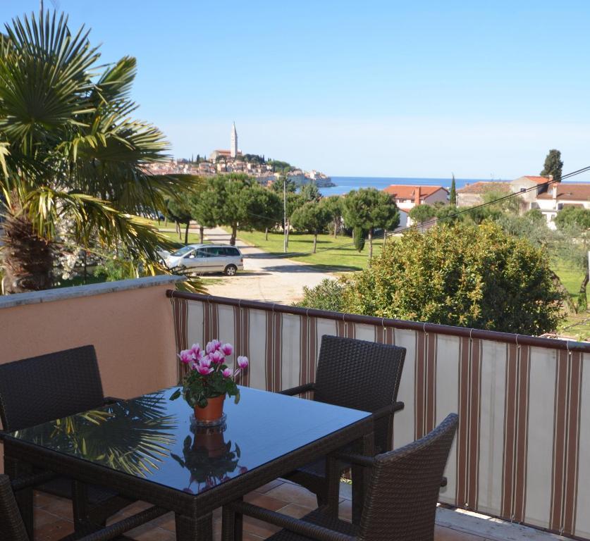 Apartments Palma Rovinj Zimmer foto